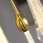 Golden finish of each Crystal